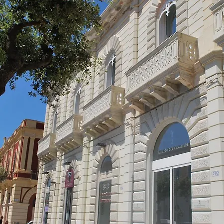Palazzo Del Cavaliere-3